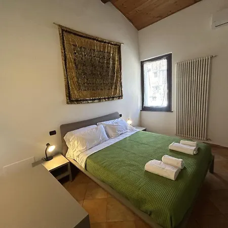 Cozy Loft Veronetta - Il Lupo Affitta * 维罗纳