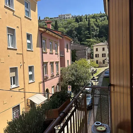 Cozy Loft Veronetta - Il Lupo Affitta Apartment *